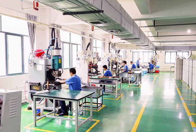 鋁排,鋁排軟連接,鋁箔軟連接,新能源軟連接,銅排,電池軟連接,銅排軟連接,軟連接,銅箔軟連接,柔性母排,疊層母排,銅軟連接,汽車軟連接,母排 鋁排,鋁排軟連接,鋁箔軟連接,新能源軟連接,銅排,電池軟連接,銅排軟連接,軟連接,銅箔軟連接,柔性母排,疊層母排,銅軟連接,汽車軟連接,母排